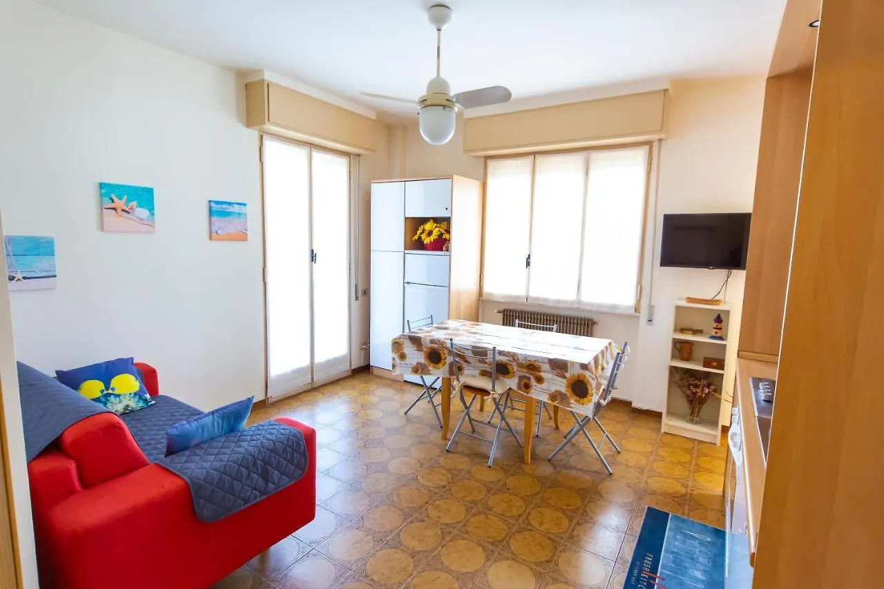 La Casa Di Vittoria Apartamento San Lorenzo al Mare 0*,