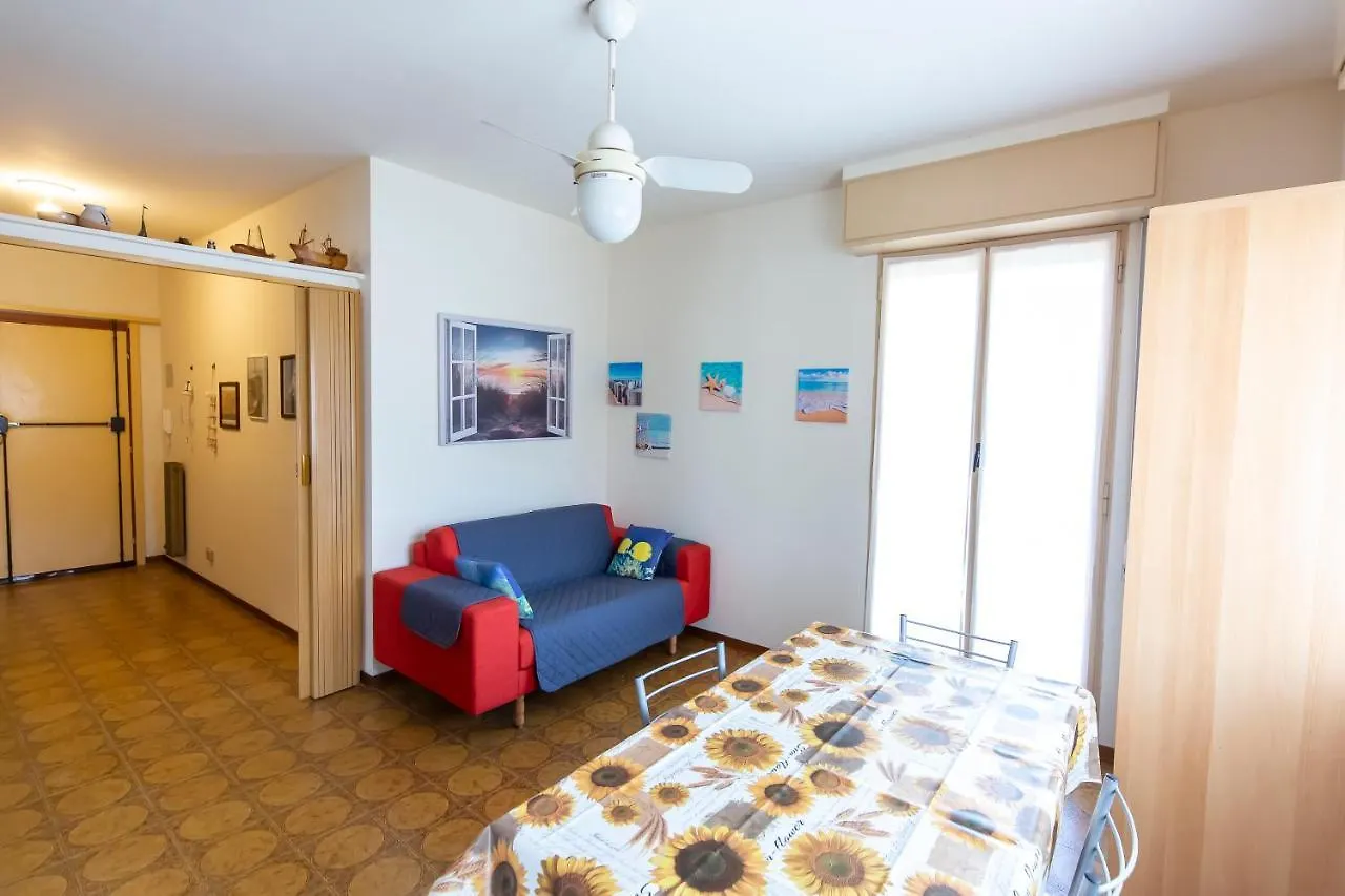 La Casa Di Vittoria Apartment San Lorenzo al Mare 0*,  Italy
