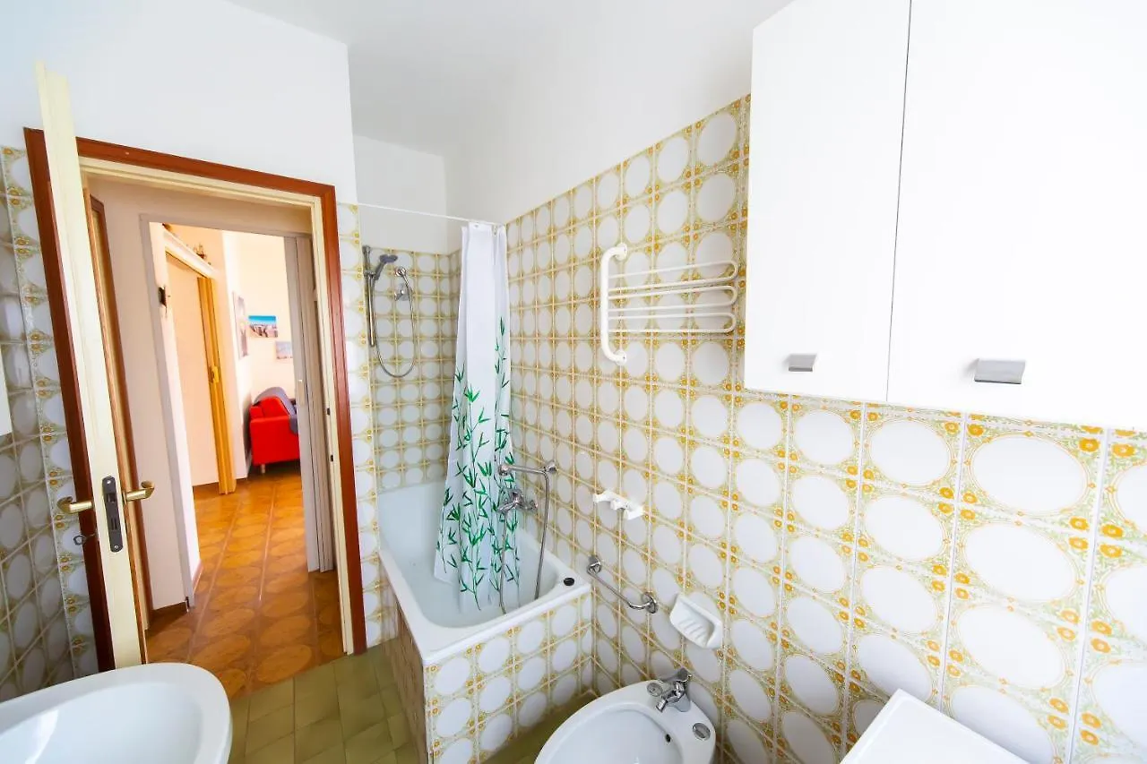 La Casa Di Vittoria Apartment San Lorenzo al Mare 0*,